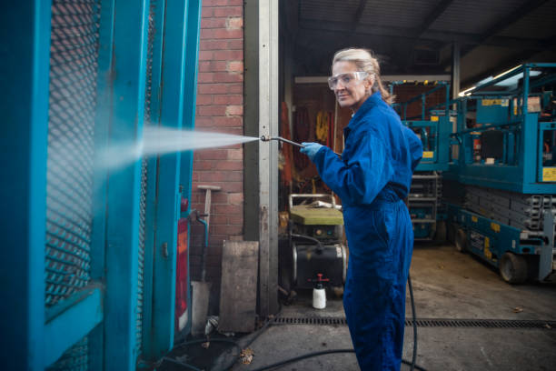 Best Pre-Holiday Cleaning  in Avonia, PA